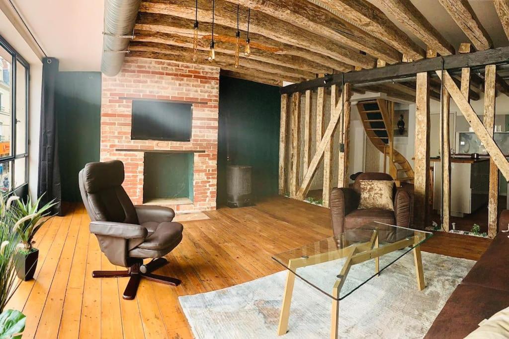 Grand Appartement Charme Ancien Et Confort Le Mans Eksteriør billede